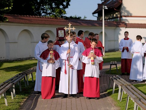 Zdjęcie 1 z 107