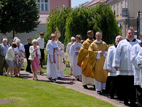 Zdjęcie 27 z 34