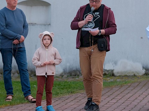 Zdjęcie 2 z 13