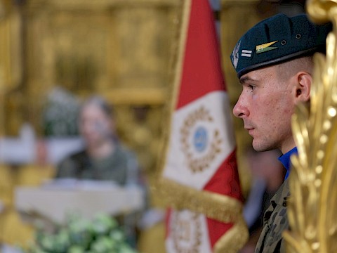 Zdjęcie 16 z 77