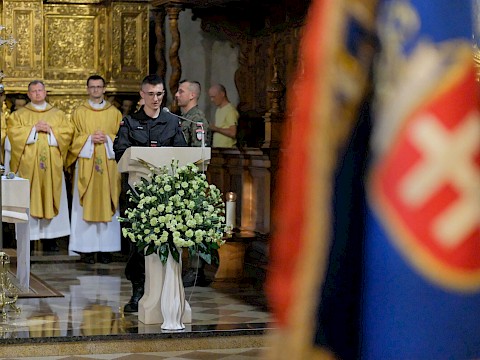 Zdjęcie 30 z 77