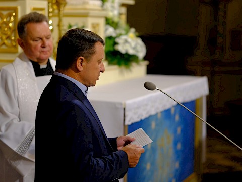 Zdjęcie 2 z 16