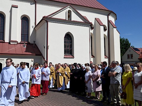 Zdjęcie 7 z 180