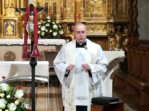 Zdjęcie 2 z 9