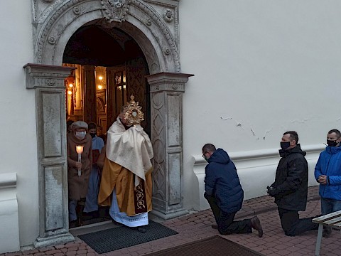 Zdjęcie 4 z 48