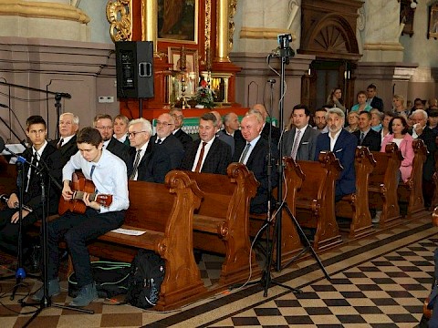Zdjęcie 3 z 82
