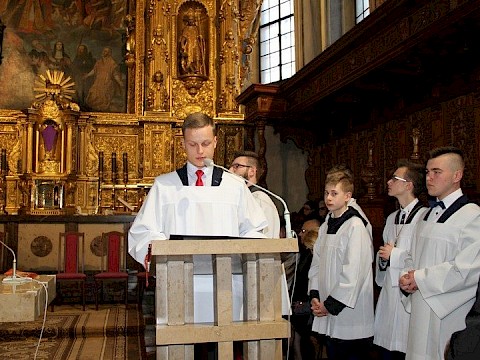 Zdjęcie 2 z 115