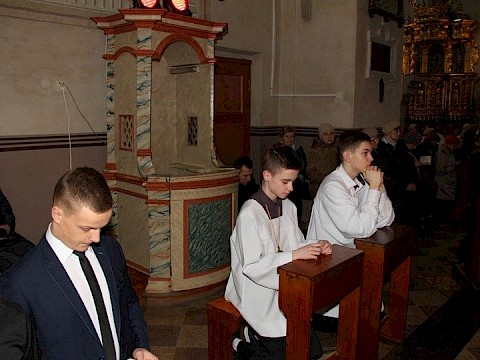 Zdjęcie 3 z 78