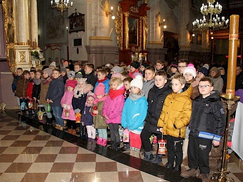 Zdjęcie 2 z 19