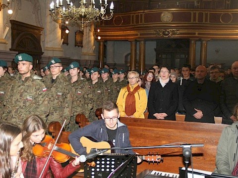 Zdjęcie 19 z 32