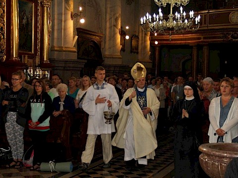 Zdjęcie 16 z 128