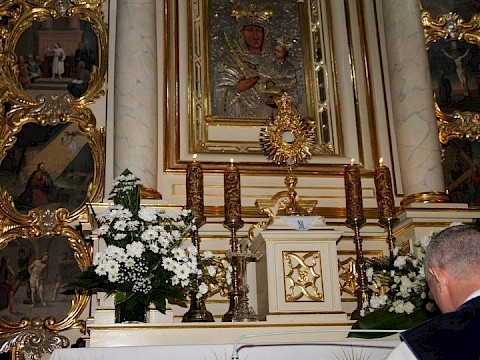 Zdjęcie 1 z 117
