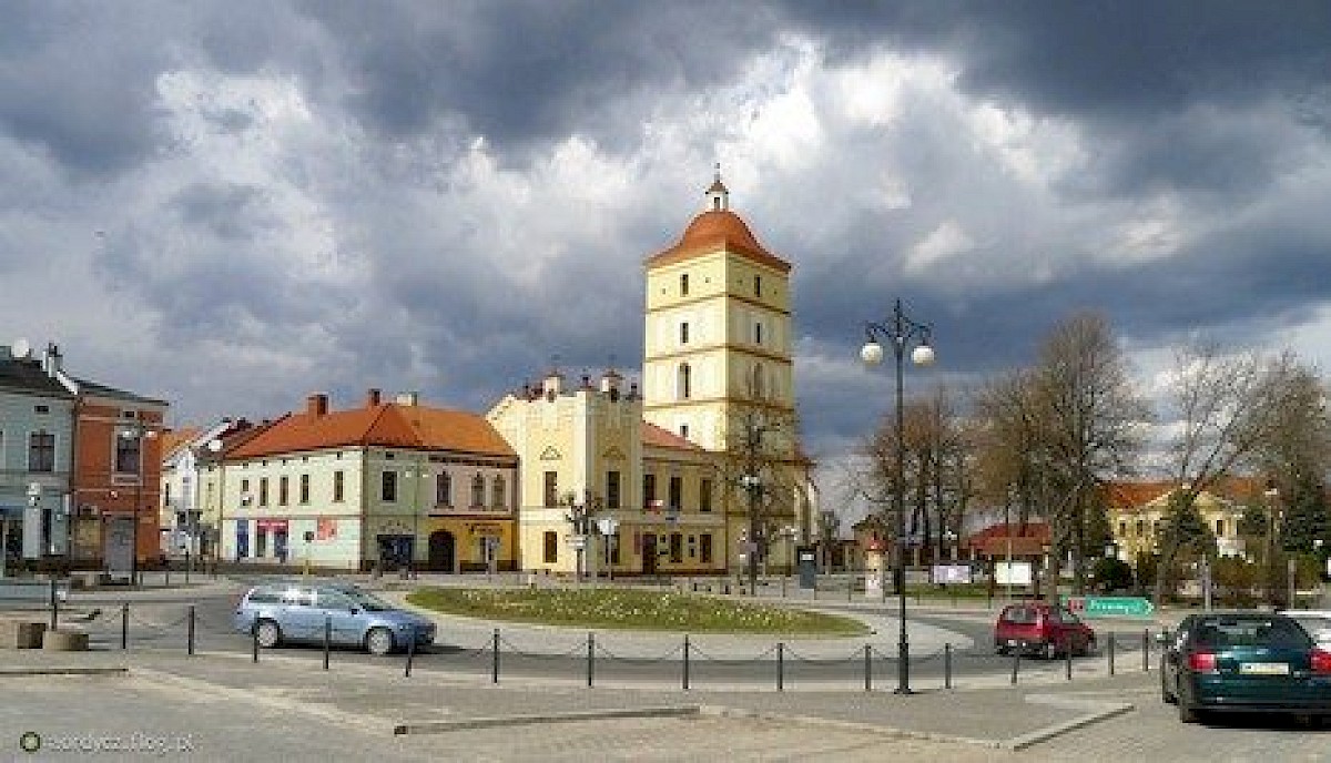 6800806_lezajsk-rynek