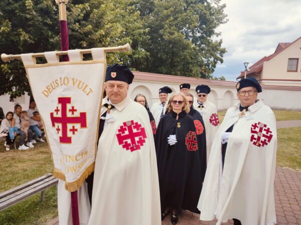 W hołdzie Bożogrobcom...